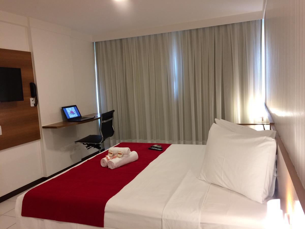 Milor Hotel Pium  외부 사진