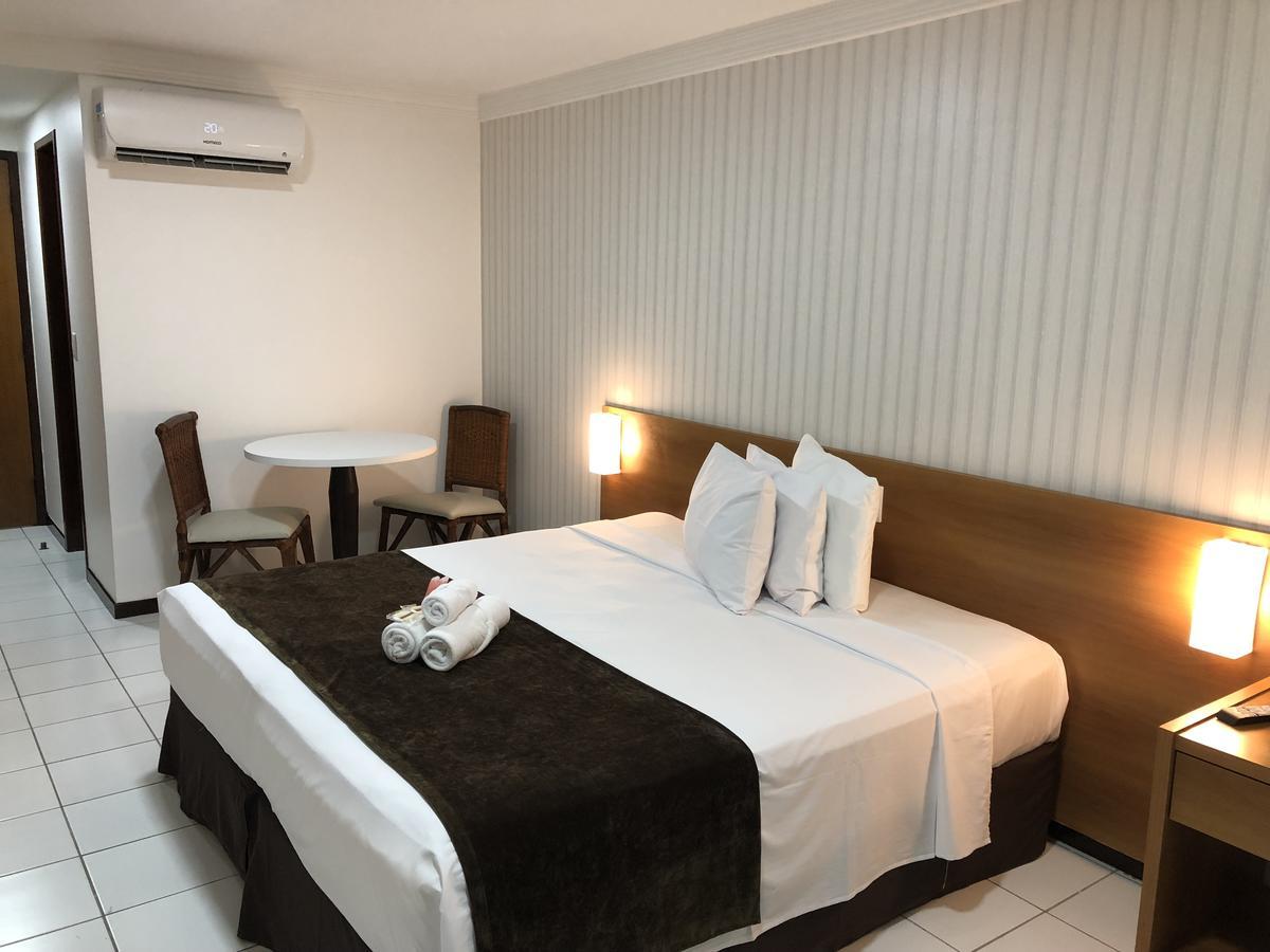 Milor Hotel Pium  외부 사진