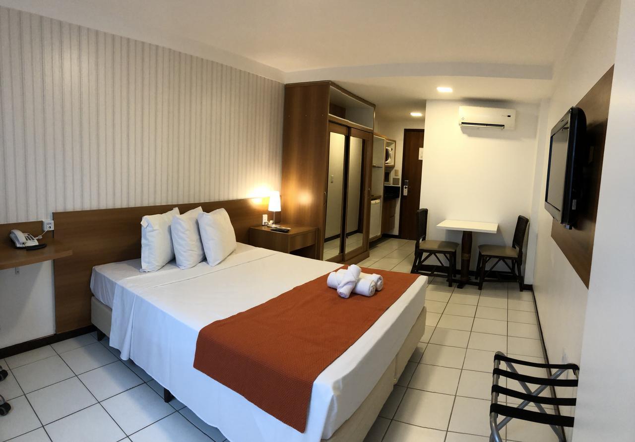 Milor Hotel Pium  외부 사진