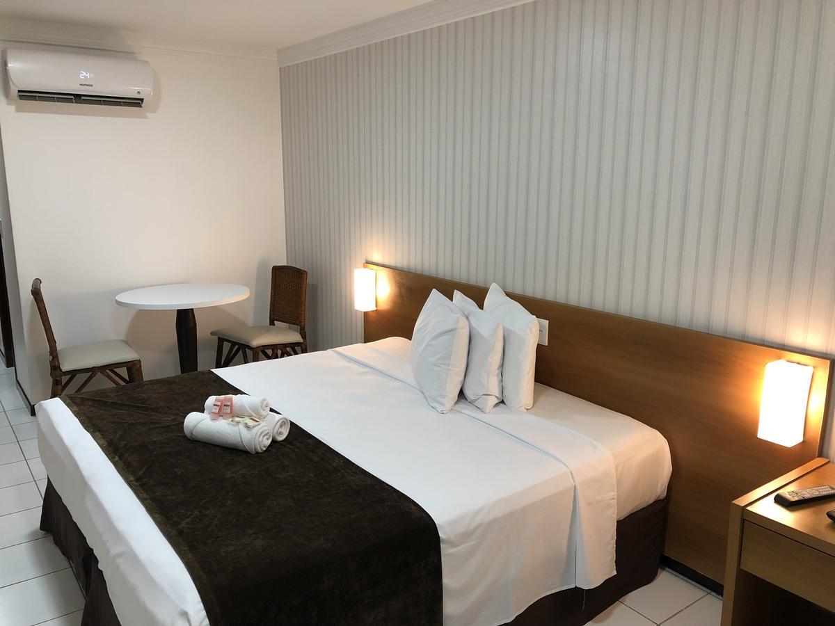 Milor Hotel Pium  외부 사진