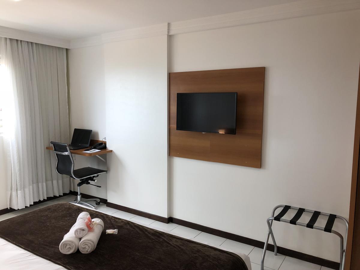 Milor Hotel Pium  외부 사진