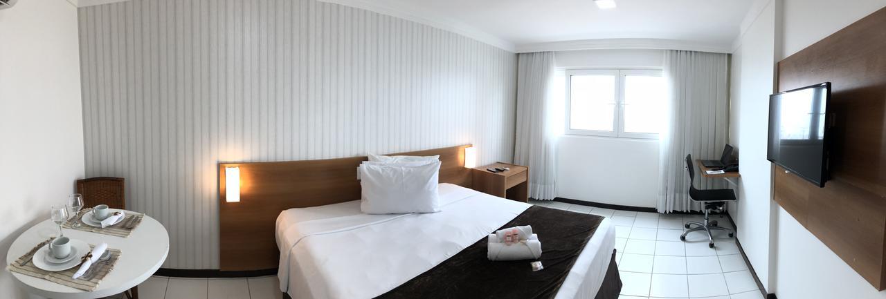 Milor Hotel Pium  외부 사진