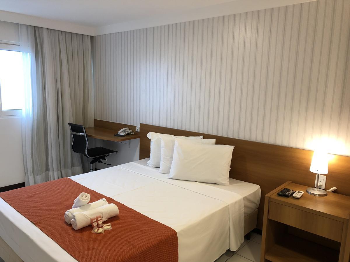 Milor Hotel Pium  외부 사진